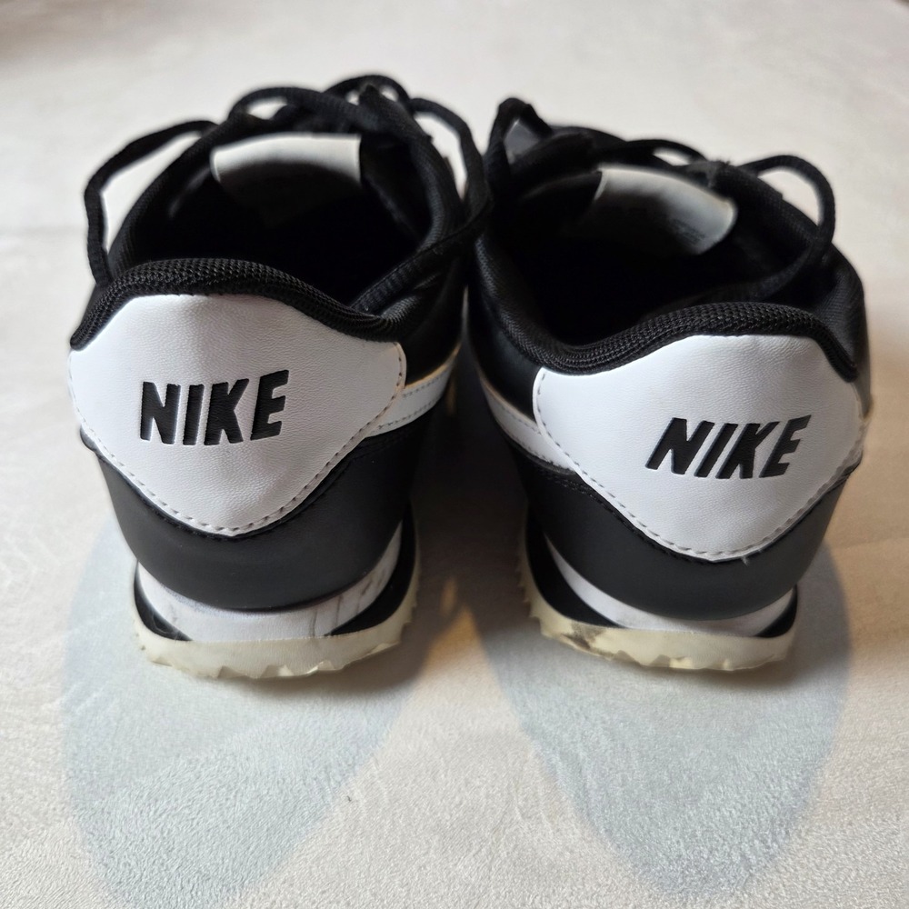 Nike Cortez Classic Sneakers Women's 8.5 Black Leather White Swoosh Athleisure - Picture 11 of 11